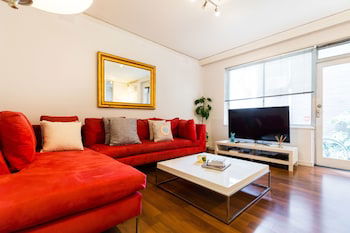 SELENA, 2BDR South Yarra Apartment - Accommodation Bookings 0