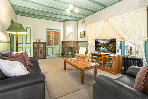 Ambrose Cottage Front Apt - Accommodation Bookings 2