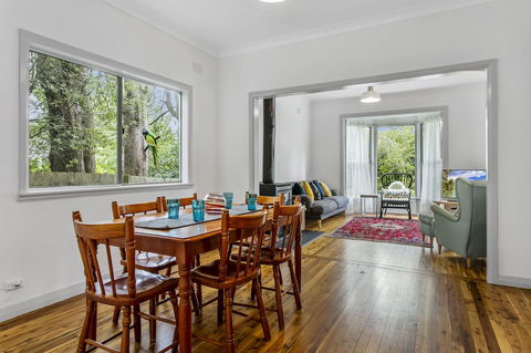 Ambrose Cottage Front Apt - Accommodation Bookings 0