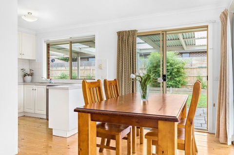 The Houses Yarra Valley: Maroondah - Accommodation Bookings 6