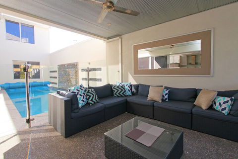 Ambar Villa - Accommodation Bookings 4