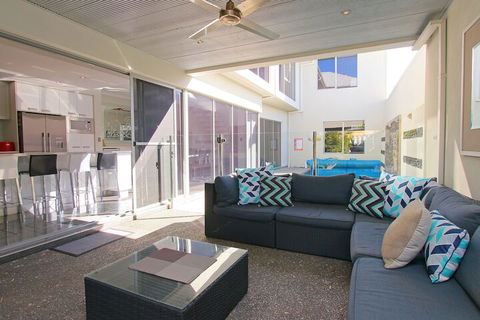 Ambar Villa - Accommodation Bookings 3