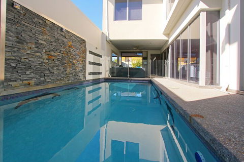 Ambar Villa - Accommodation Bookings 6