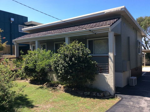 Fingal Beach Shack - Accommodation Bookings 4