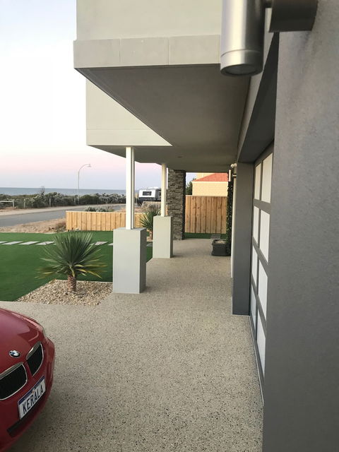 Beach House At SeaScapes - Accommodation Bookings 0
