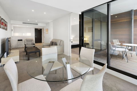 Edgewater 207 - Accommodation Bookings 1