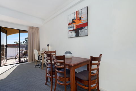 Beau Monde Apartments Newcastle - Boulevard Apartments - Accommodation Bookings 4