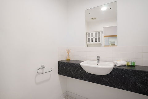 Beau Monde Apartments Newcastle - Boulevard Apartments - Accommodation Bookings 3