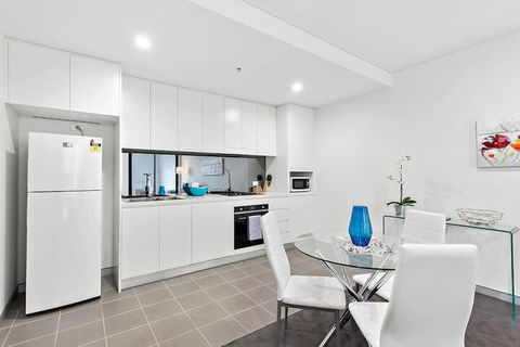 Astra Apartments Wollongong - Accommodation Bookings 2