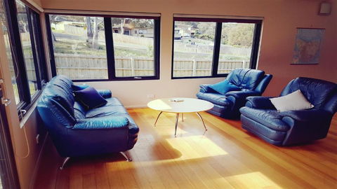 Architecturally Designed Beach House - Accommodation Bookings 6