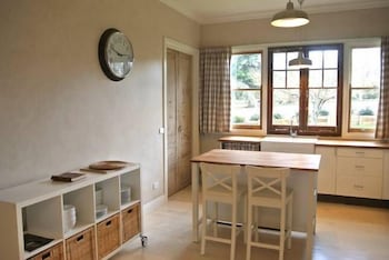 La Maisonette - Gorgeous 2 Bedroom - Accommodation Bookings 0