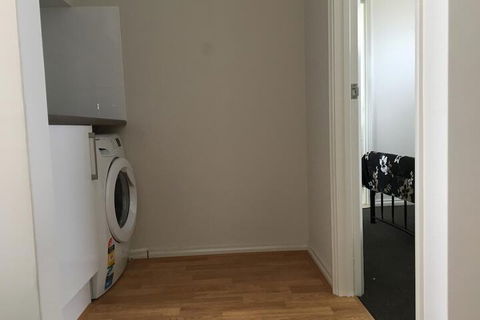 Apartment In Queens Park - Accommodation Bookings 3