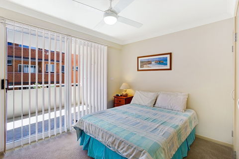Seashells Unit 6 / 21 Magnus Street - Accommodation Bookings 2