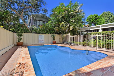 Seashells Unit 6 / 21 Magnus Street - Accommodation Bookings 1