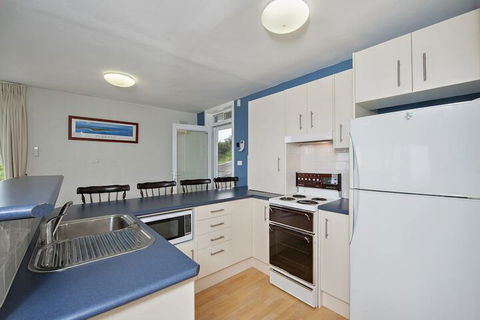 Ocean Retreat 28 Pacific Street - Accommodation Bookings 3