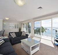 Soldiers Point Road 245 Wanda View