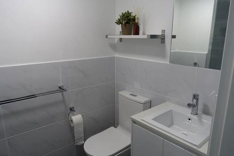 Nicholli, Bay Parklands, Unit 21/2 Gowrie Avenue - Accommodation Bookings 1