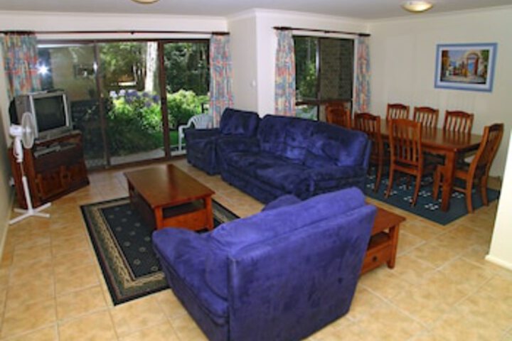  Accommodation Bookings
