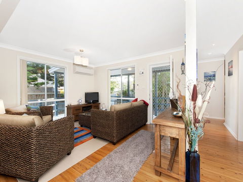 Pine Cottage 5A Nelson Street - Accommodation Bookings 6