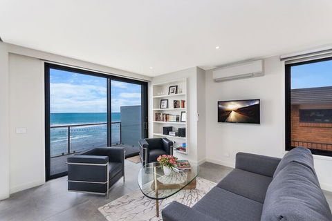 AQUA MIST PENTHOUSE - Accommodation Bookings 2