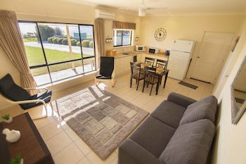 Pelican Perch Retreat - Accommodation Bookings 0