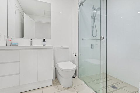 The Shoal Apartments 108 / 4 8 Bullecourt Street - Accommodation Bookings 2
