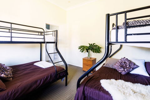 Coal D' Vine Cottage - Cessnock NSW - Accommodation Bookings 5