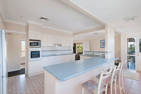 Ronald Avenue 45 Villa Floridiana - Accommodation Bookings 2