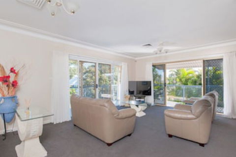 Ronald Avenue 45 Villa Floridiana - Accommodation Bookings 0
