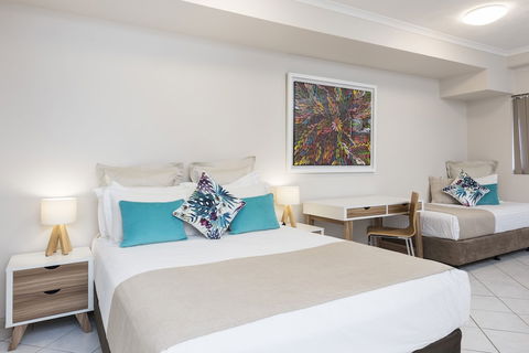 Darwin Executive Studio - Accommodation Bookings 4