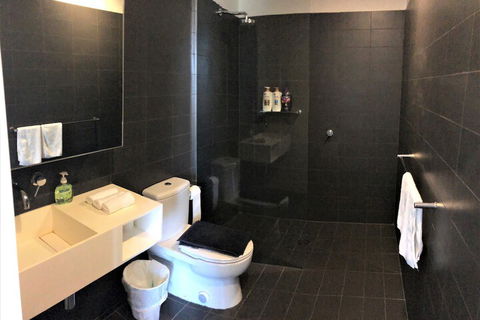 Ready Set On Coventry - Accommodation Bookings 5