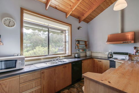 Halcyon - Accommodation Bookings 5