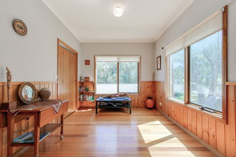 Halcyon - Accommodation Bookings 7