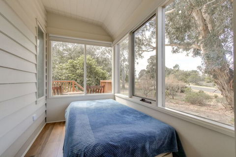 Halcyon - Accommodation Bookings 6