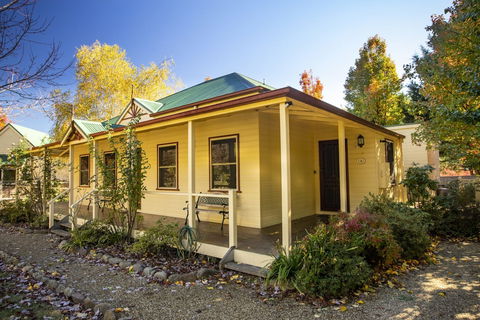 Autumn Beauty 4 - Accommodation Bookings 2