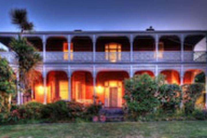 Hillcrest TAS Accommodation Bookings