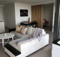 Stylish Apartment with Harbour Views - Accommodation Bookings