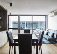 Sleek Arthouse Apartment With Pool Close to City - Accommodation Bookings