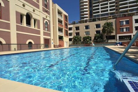 Ample Space In This 1 Bed Apt Also With Pool / Gym - Accommodation Bookings 4