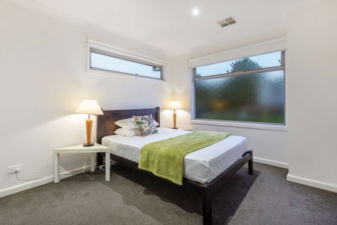 Aquawaters House By Barefoot Beach Stays - Accommodation Bookings 7