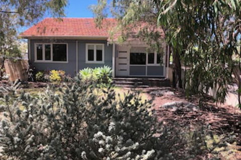 Barefoot Beach Cottage - Accommodation Bookings 0