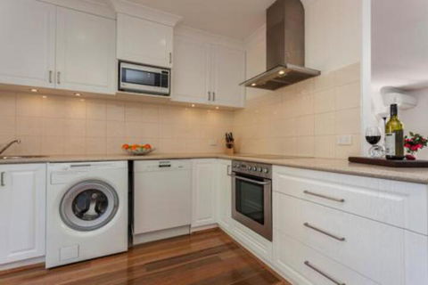 Attadale Excutive Villa - Accommodation Bookings 2