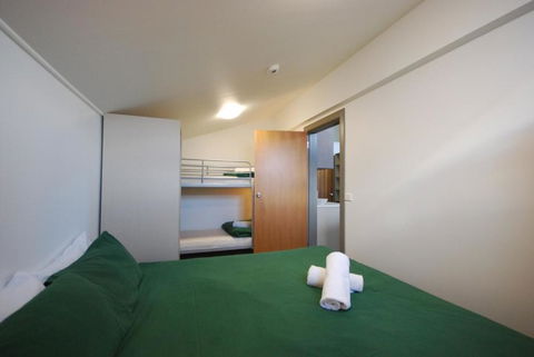 Alpine Heights 1 Bedroom Penthouse MHA - Accommodation Bookings 2