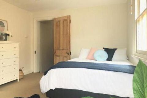 Zaara - Accommodation Bookings 3