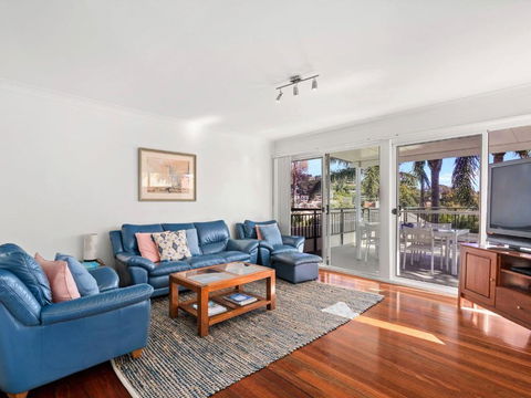 Whiting Escape 2 / 13 Whiting Avenue Terrigal - Accommodation Bookings 3