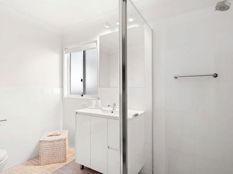Whiting Escape 2 / 13 Whiting Avenue Terrigal - Accommodation Bookings 4