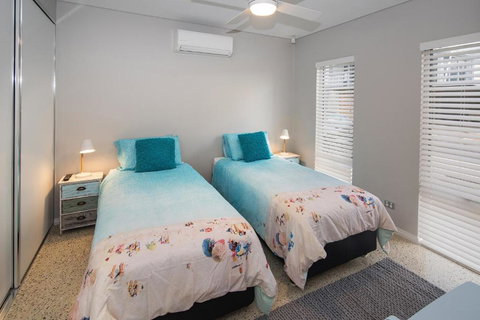 Busselton Beach House - Accommodation Bookings 6