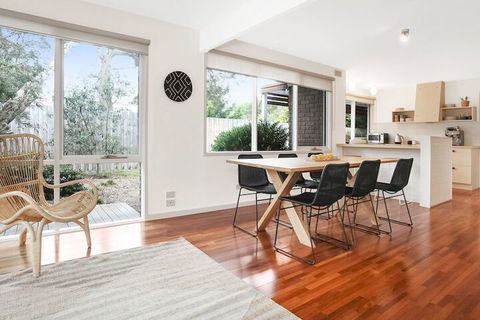 Backyard Bliss - Accommodation Bookings 4