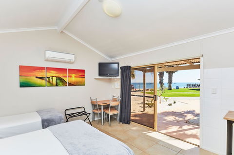 RAC Monkey Mia Dolphin Resort - Accommodation Bookings 6