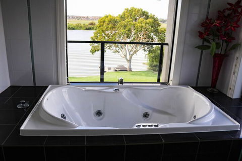 River Devine Murray Bridge - Accommodation Bookings 3